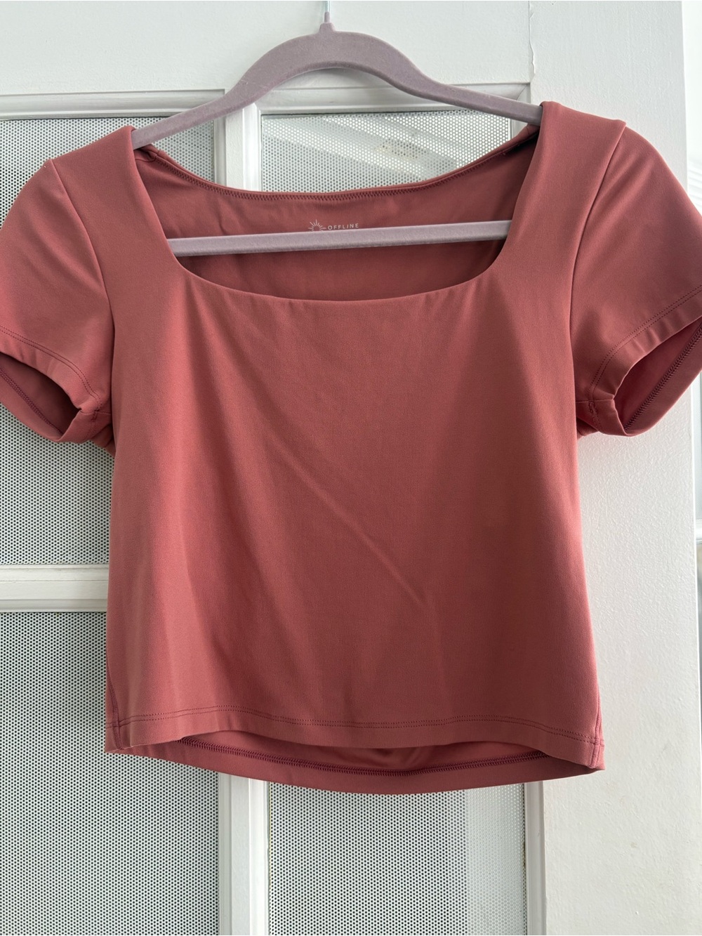 OFFLINE by Aerie Square Neck Crop Top in Dusty Rose Short sleeve, Medium